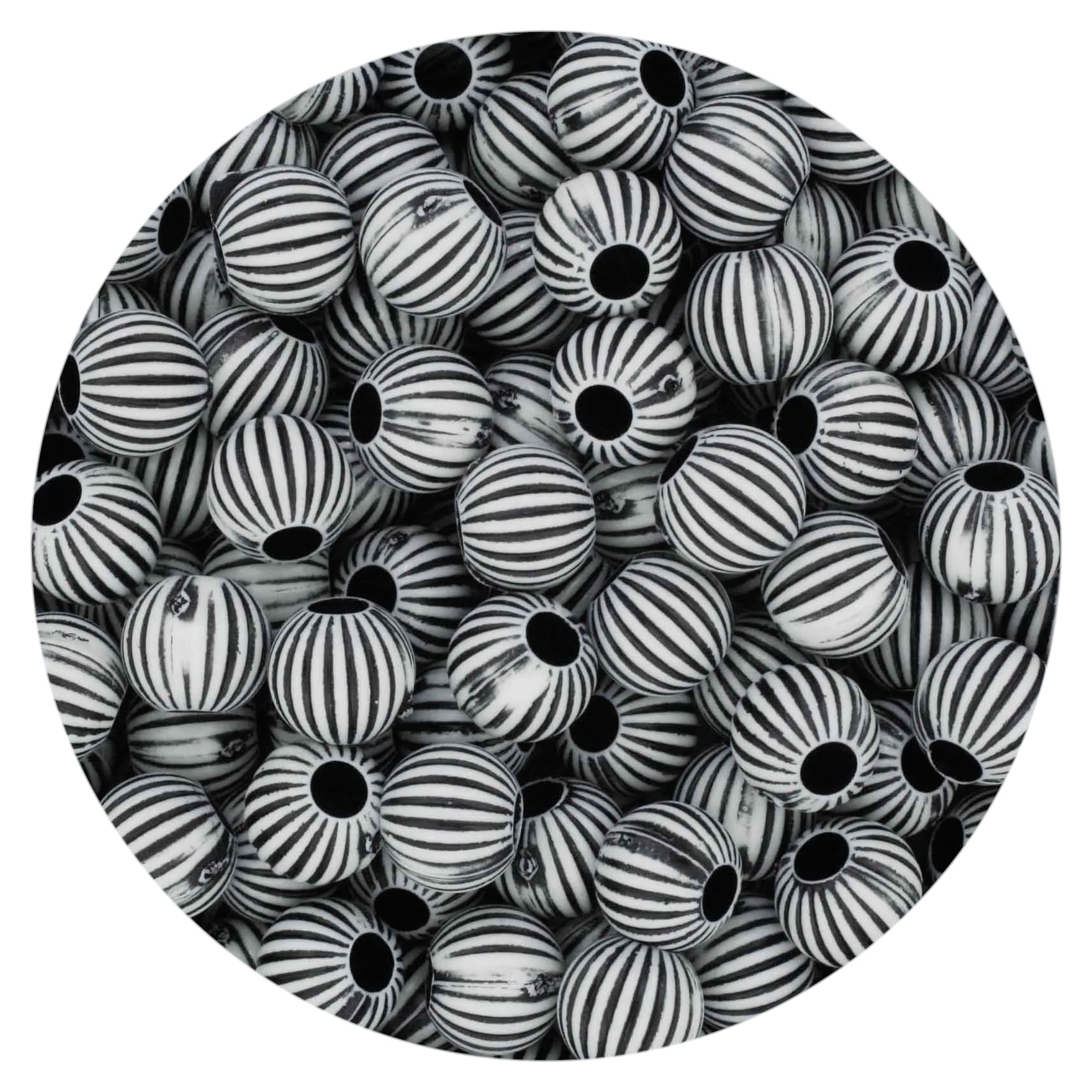 Miçanga Pesca - Sorocaba Branca e Preta